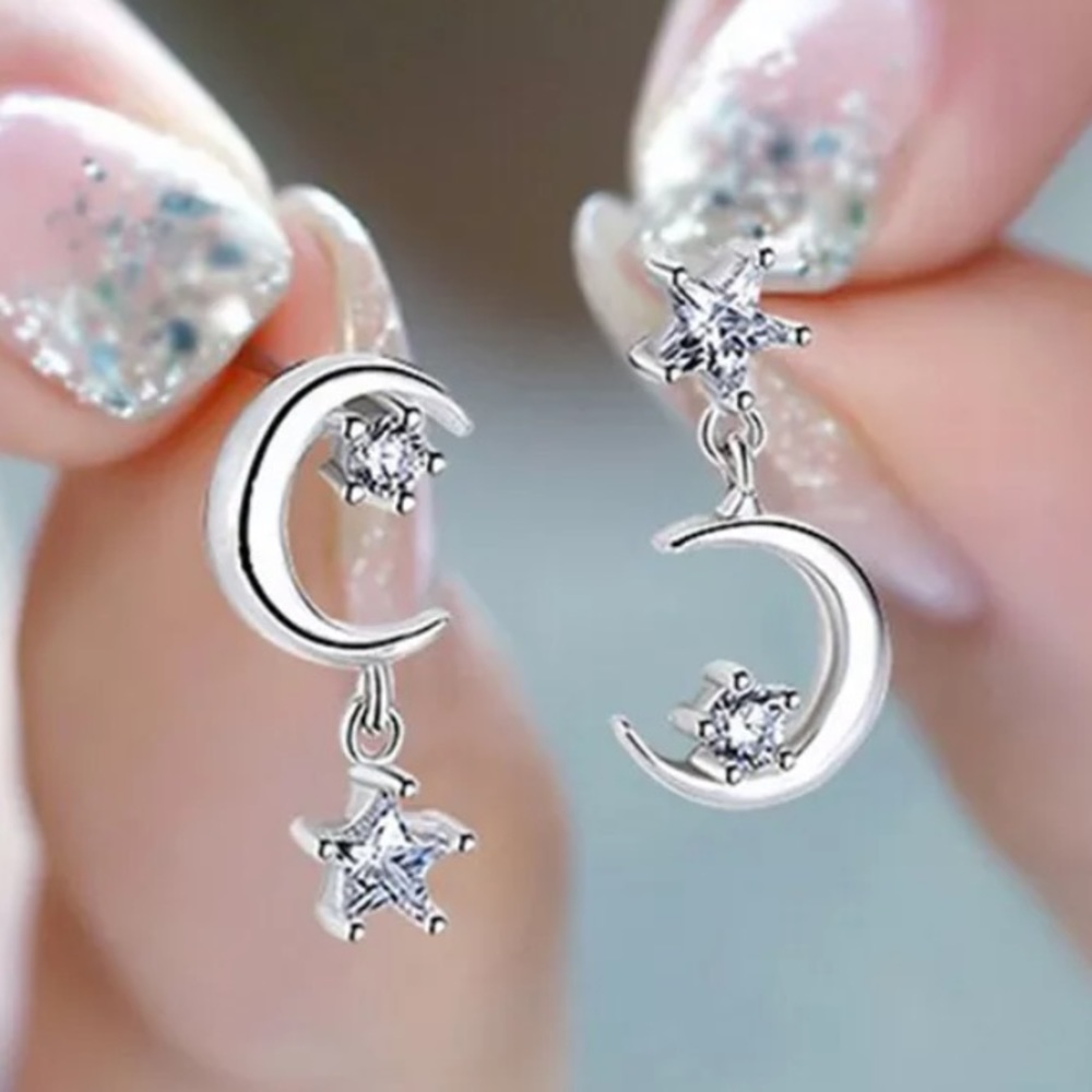 Star and moon 925 Silver Drop Earrings NWT⭐️🌙 - Picture 3 of 4